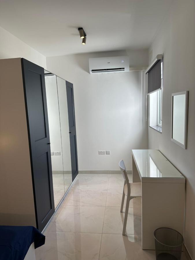 Sliema 2 Bedroom Penthouse Buitenkant foto