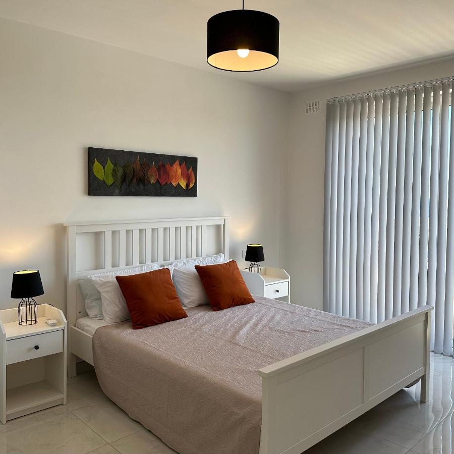 Sliema 2 Bedroom Penthouse Buitenkant foto